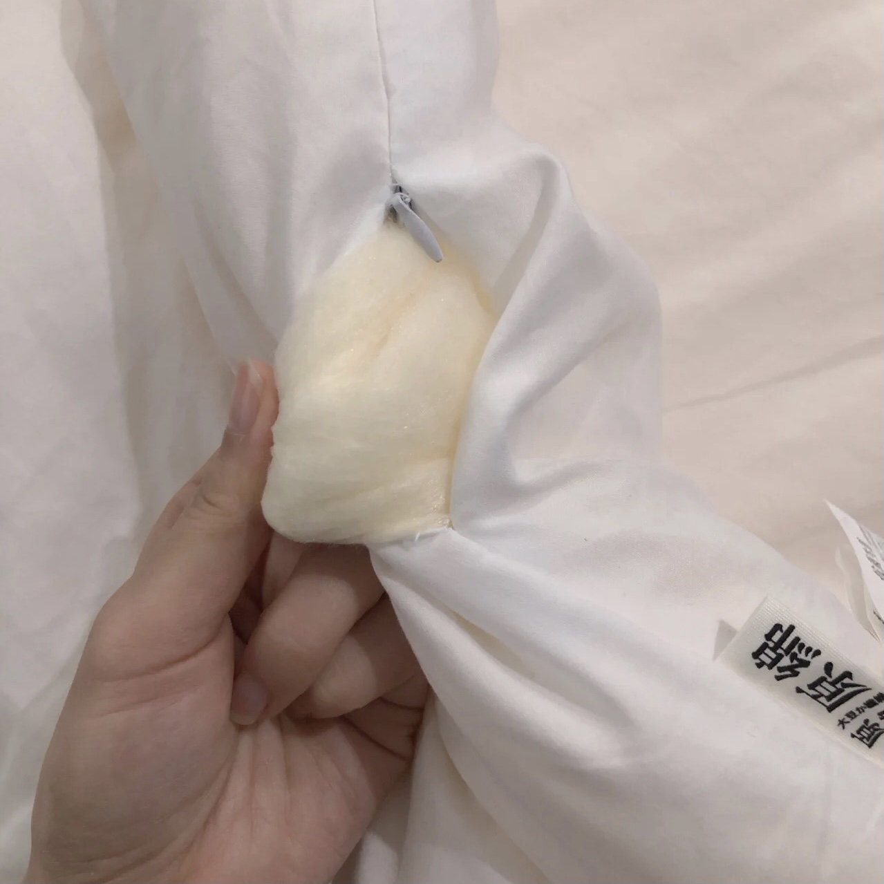 家里新買的被子味道很大，是甲醛嗎？